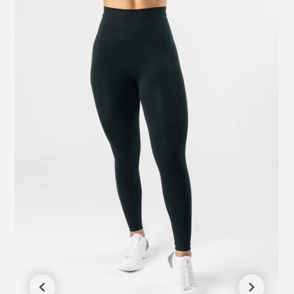 Alphalete OG revival leggings NWT - Picture 3 of 5